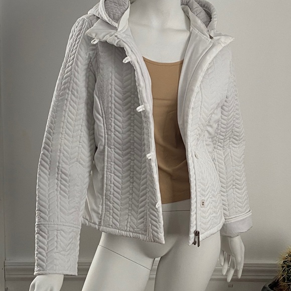 Calvin Klein White Quilted Jacket - Picture 5 of 11